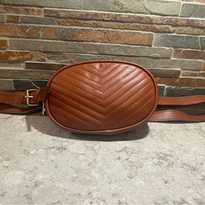 Fanny pack brown